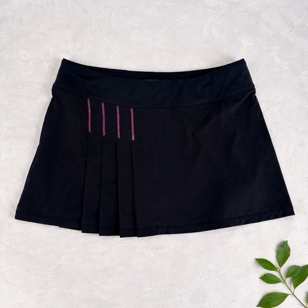Athleta Skort Womens Medium Black Pink Pleated Tennis‎ Golf Running Activewear